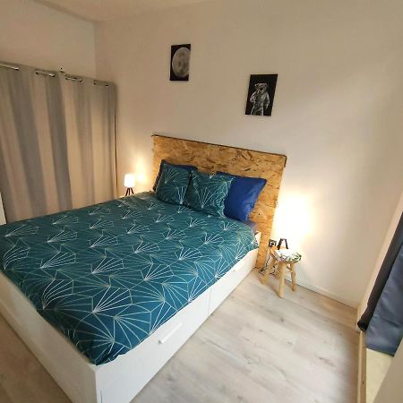 Patio Cosy Apartment Thizy-les-Bourgs Exterior foto